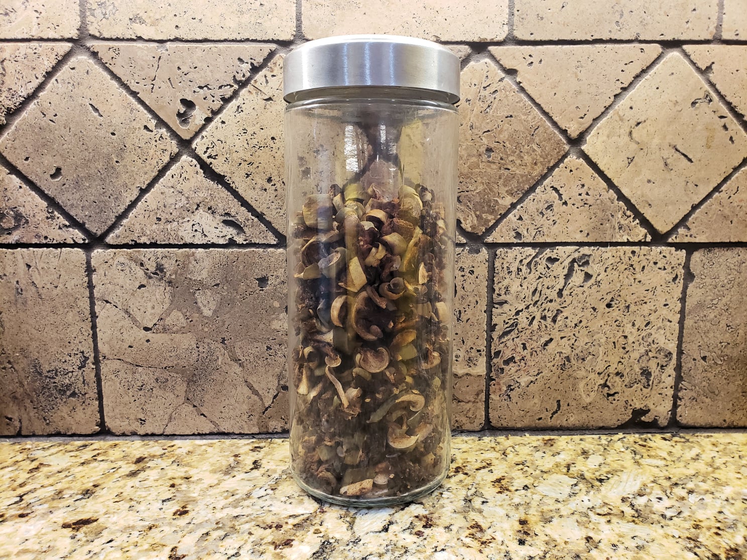 Dried watermelon